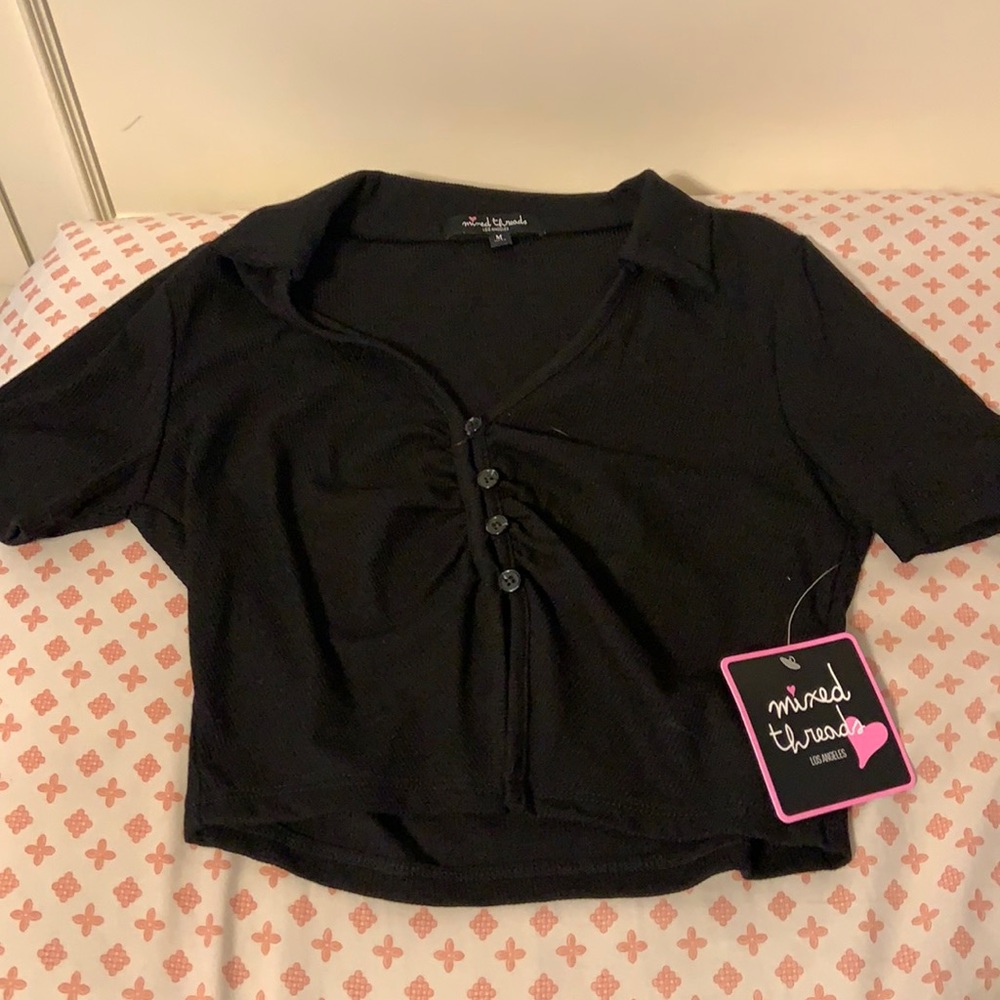 New with tag medium black blouse